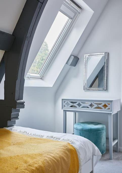 The Chapel Cottage By Ritual Stays هيميل هيمبستيد المظهر الخارجي الصورة