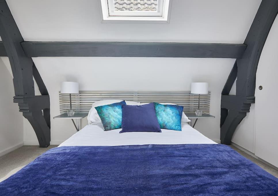 The Chapel Cottage By Ritual Stays هيميل هيمبستيد المظهر الخارجي الصورة